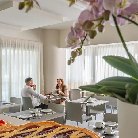 Philadelphia Hotel 3*