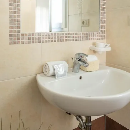 Hotel Philadelphia Cattolica