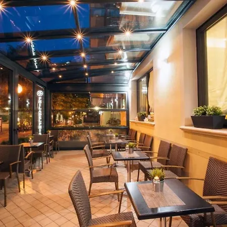 Philadelphia 3* Cattolica